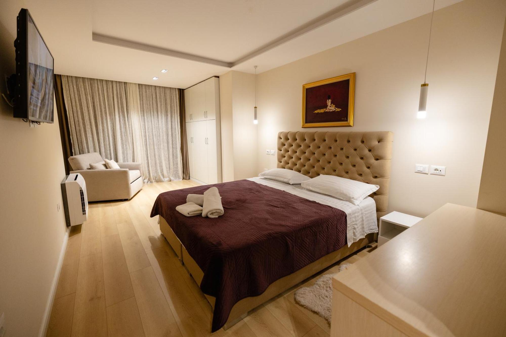 Observatori Apartment Tirana Esterno foto