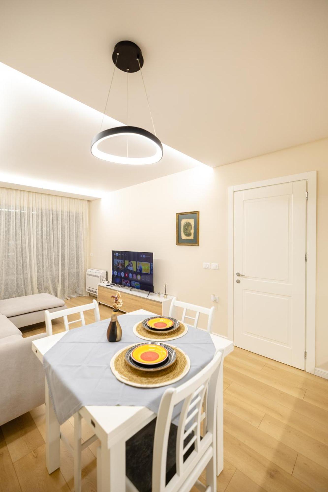 Observatori Apartment Tirana Esterno foto
