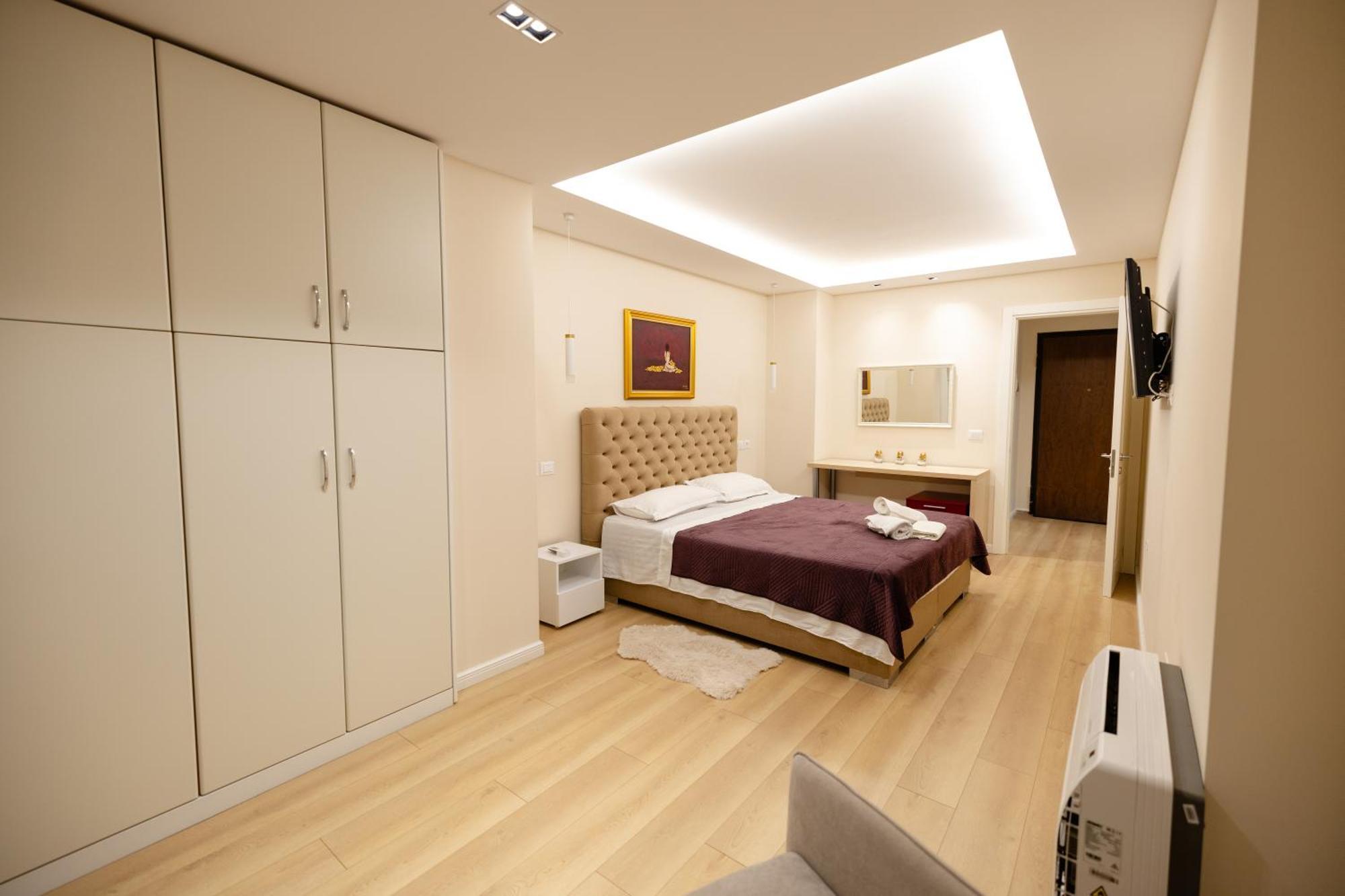Observatori Apartment Tirana Esterno foto