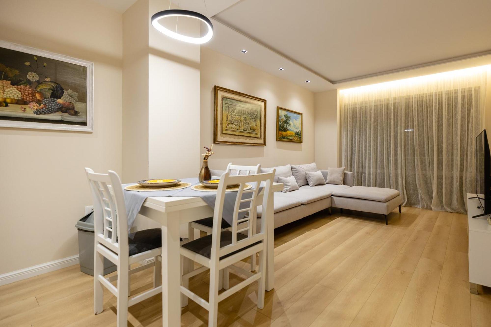 Observatori Apartment Tirana Esterno foto