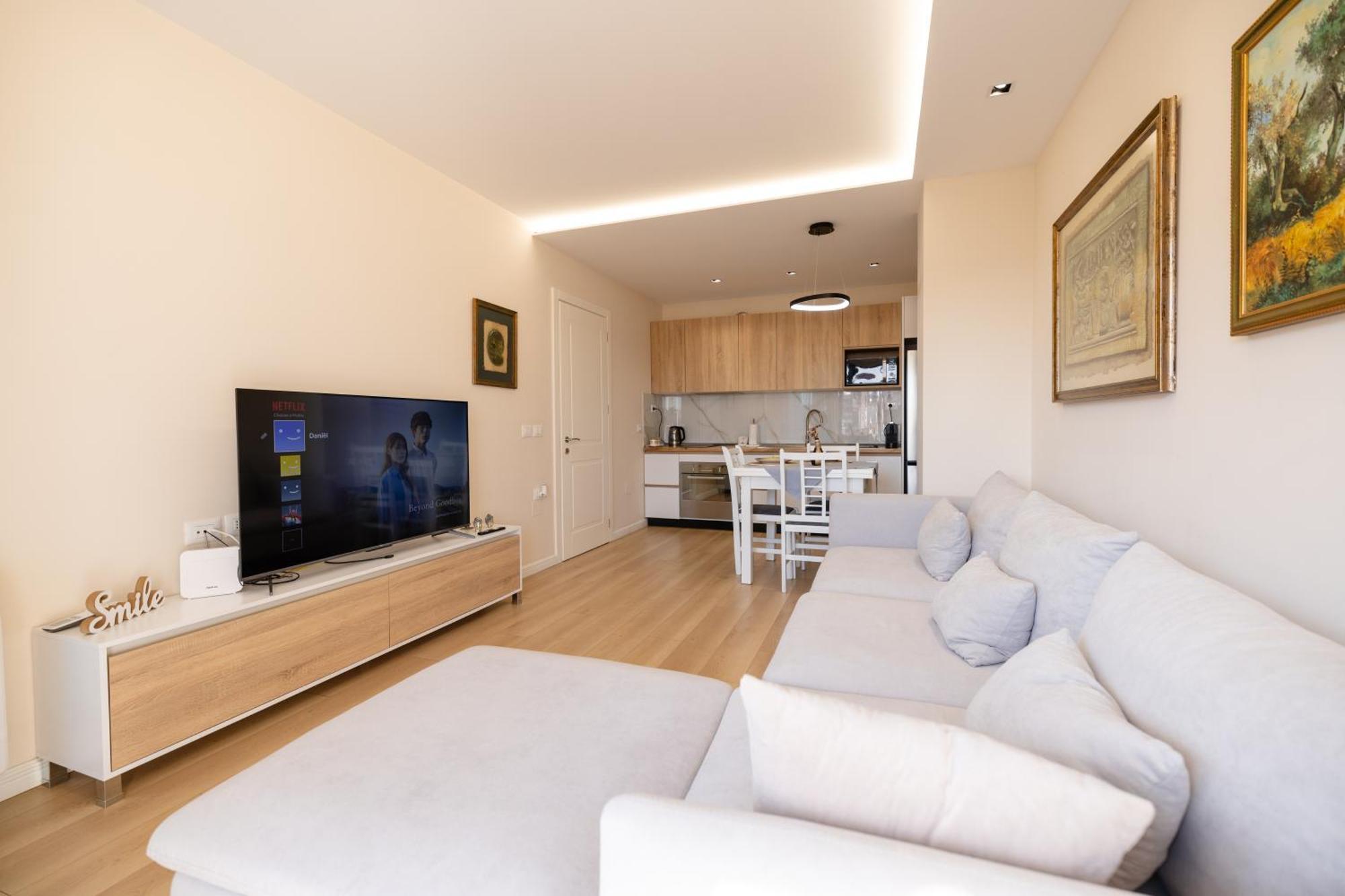 Observatori Apartment Tirana Esterno foto